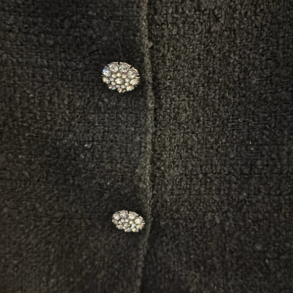 H&M Tweed Black Mini Skirt Size 8 GUC With Front Buttons - Picture 2 of 6